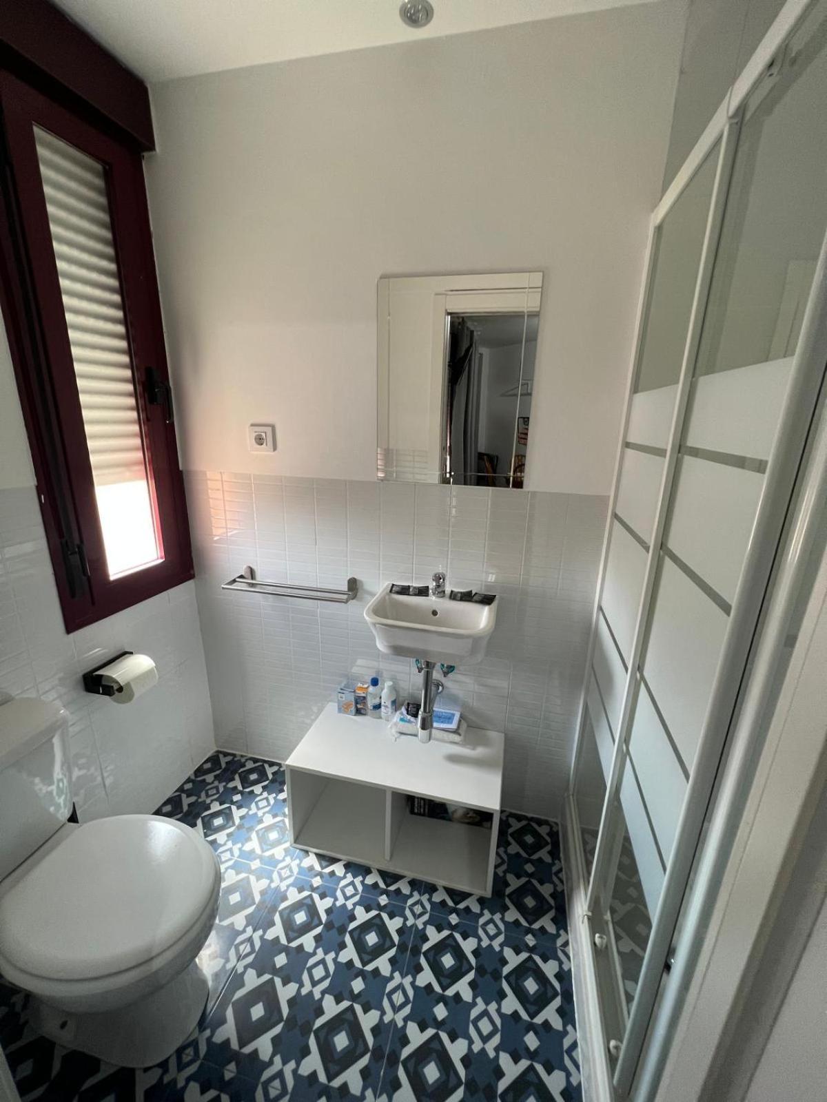 Apartment Iii, Cerca Del Parque Warner Y Madrid